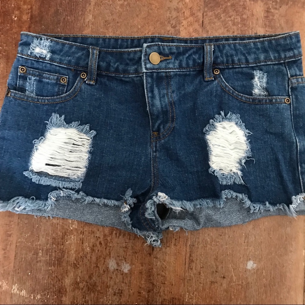 Distressed Cut Off Jean Shorts